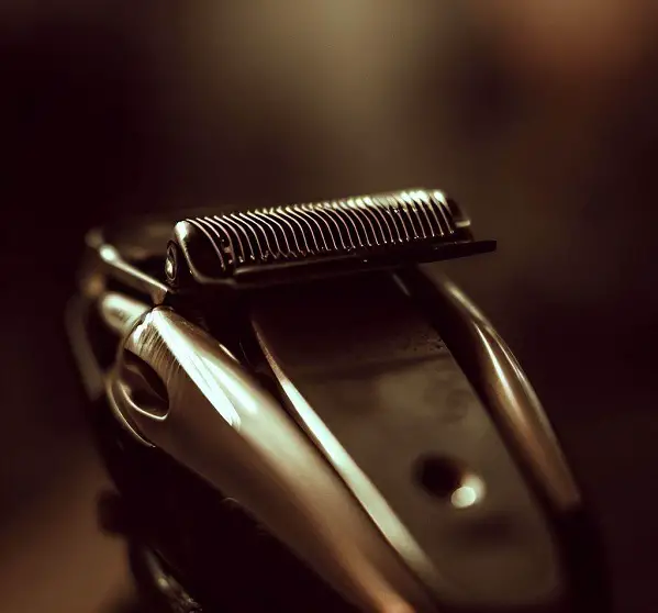 Can Hair Clippers Cut Skin